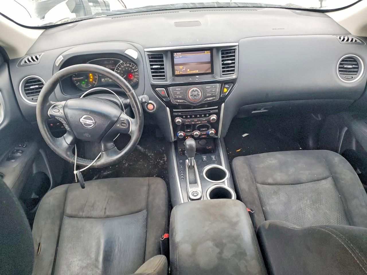 2015 Nissan Pathfinder s