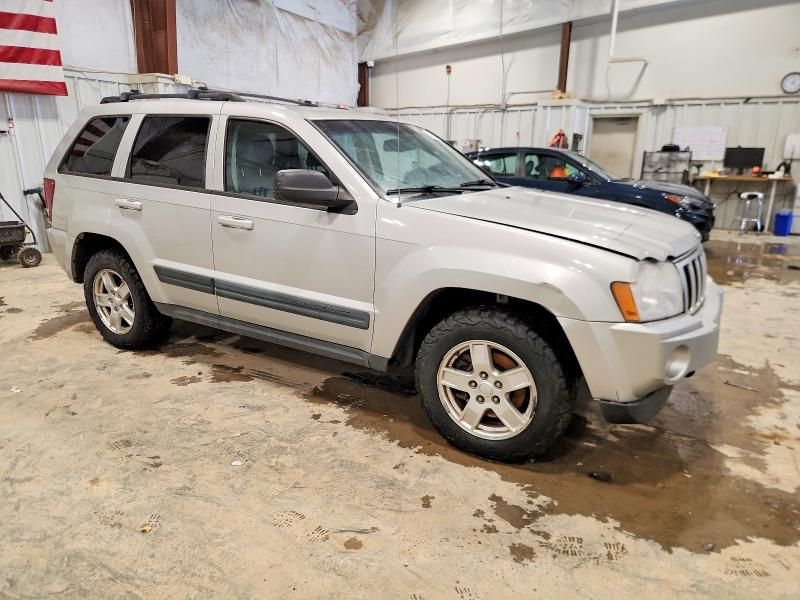 2006 Jeep Grand Cherokee Laredo