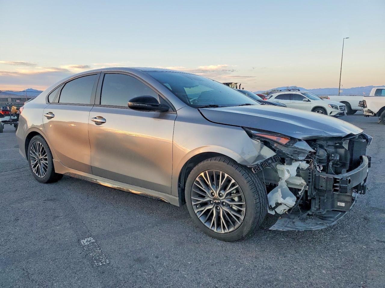 2024 KIA Forte gt Line
