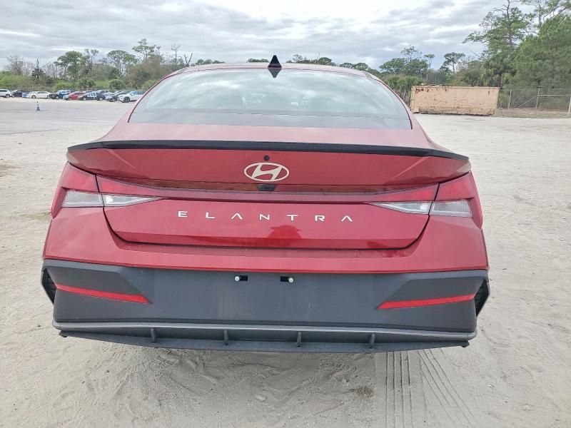 2025 Hyundai Elantra sel Sport