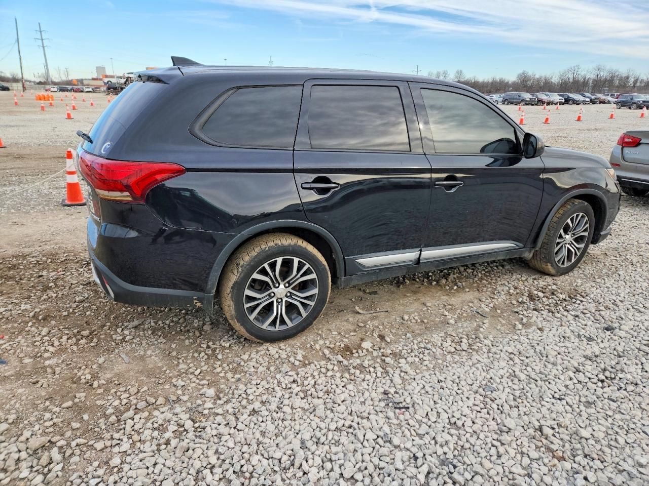 2017 Mitsubishi Outlander es