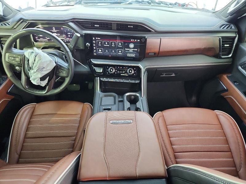 2025 GMC Sierra K2500 Denali Ultimate