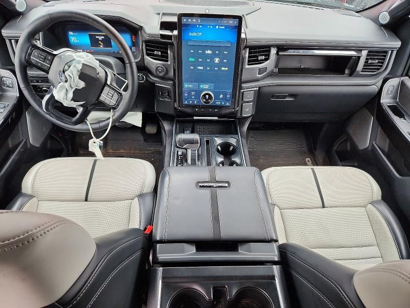 2024 Ford F150 Lightning Platinum