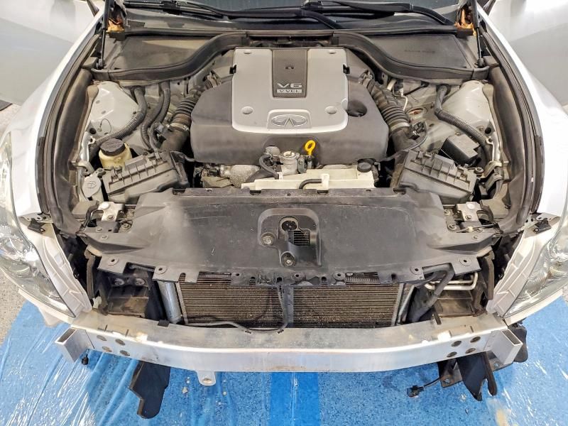 2014 Infiniti Q60 Journey