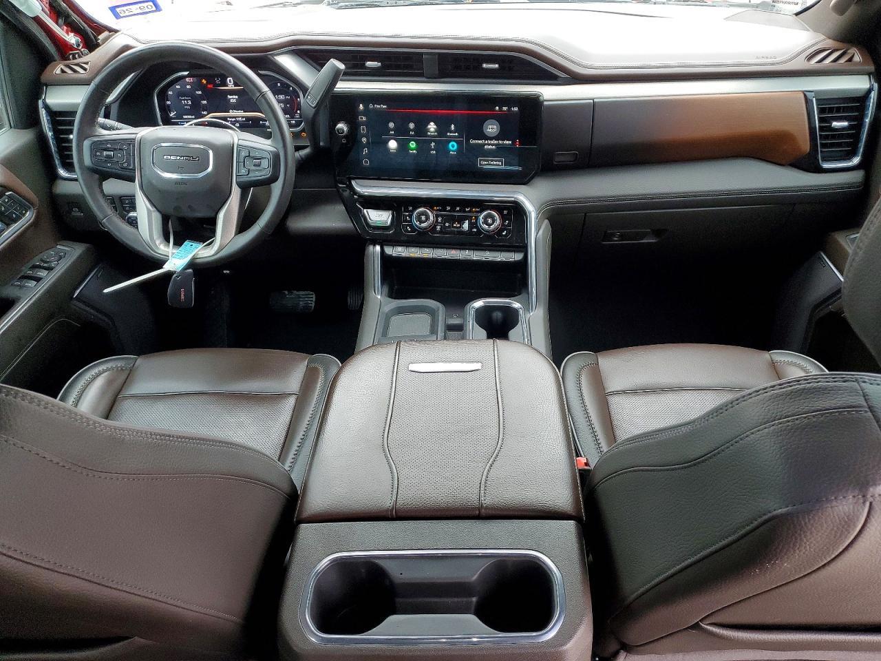 2024 GMC Sierra K2500 Denali