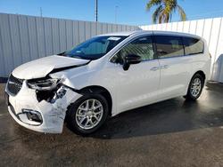 Chrysler Vehiculos salvage en venta: 2025 Chrysler Pacifica Select