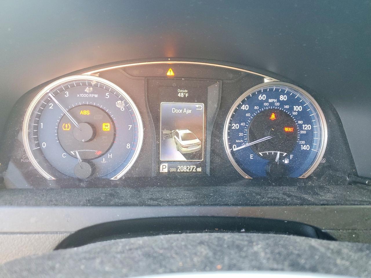 2015 Toyota Camry le