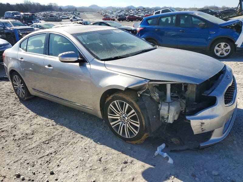 2014 KIA Cadenza Premium