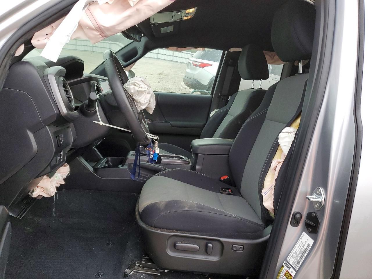 2021 Toyota Tacoma Access cab