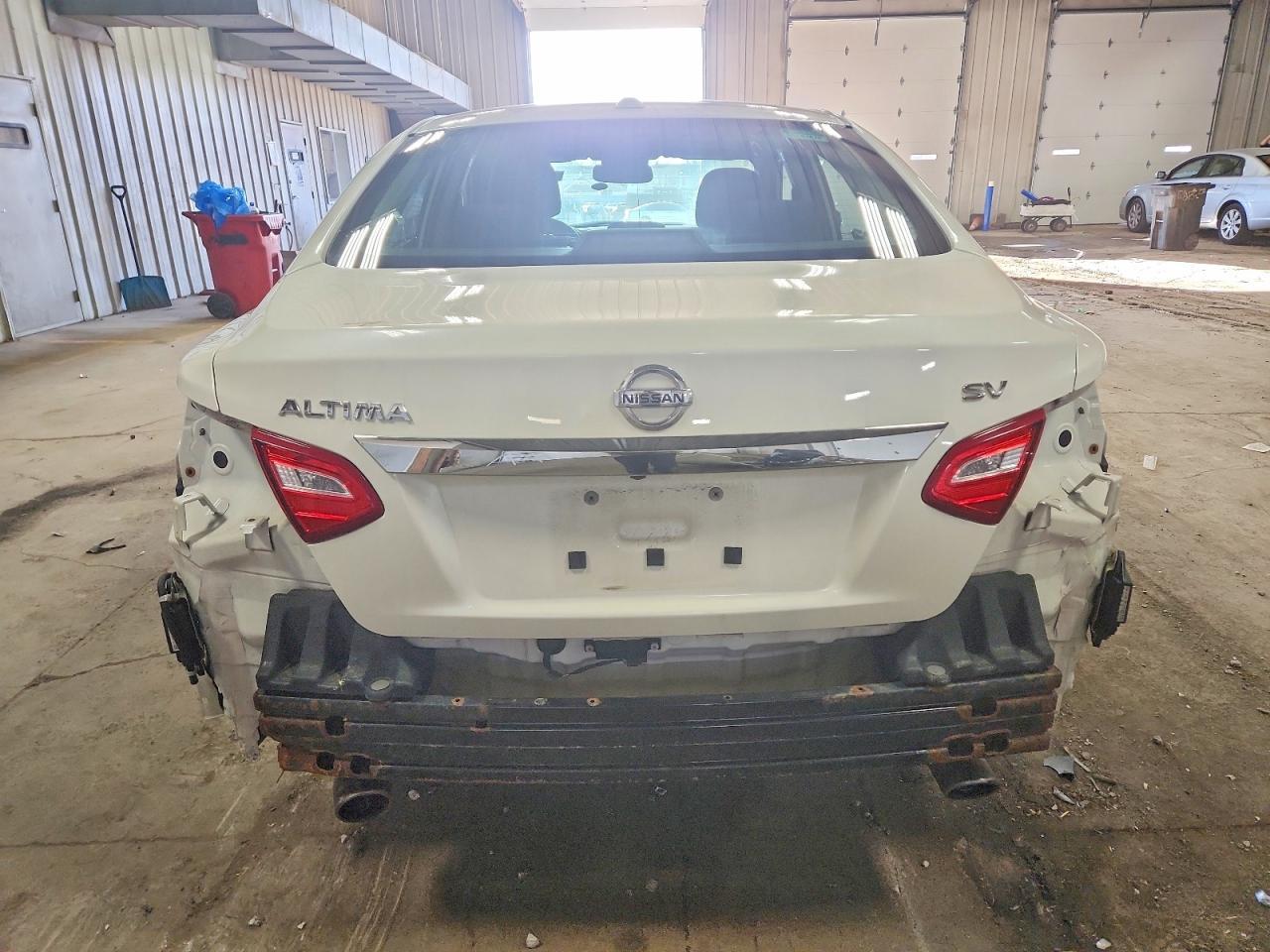 2017 Niss Altima 2.5