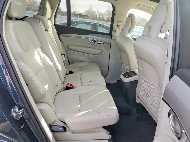 2021 Volvo Xc90 T5 Momentum