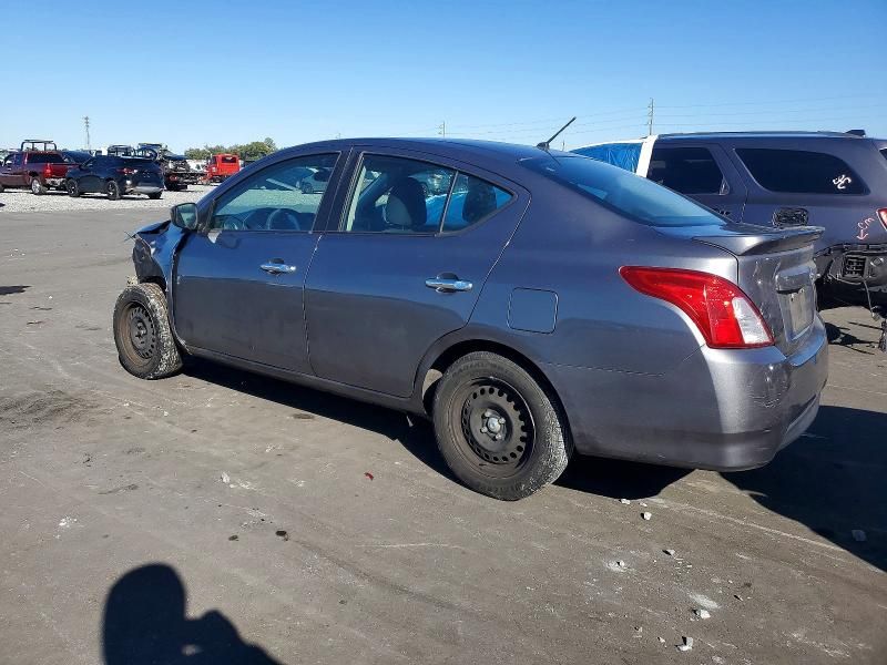 2019 Nissan Versa s
