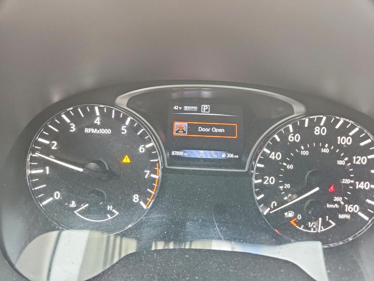 2018 Nissan Pathfinder s