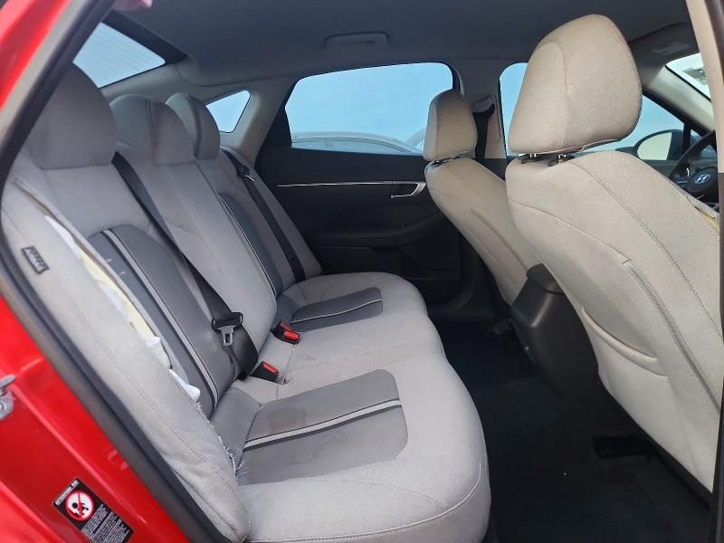 2022 Hyundai Sonata se