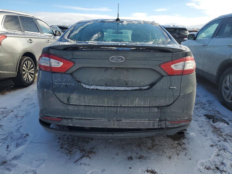 2015 Ford Fusion se
