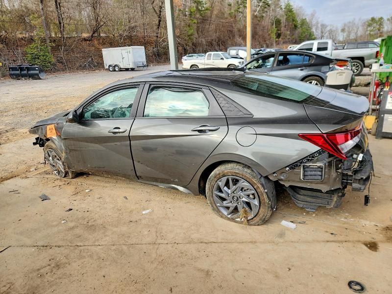 2024 Hyundai Elantra sel
