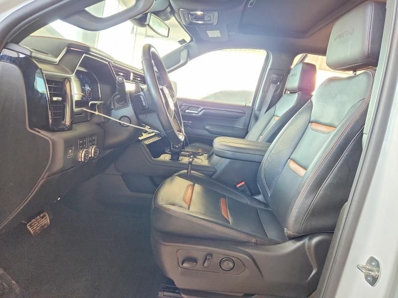 2023 GMC Sierra K1500 AT4