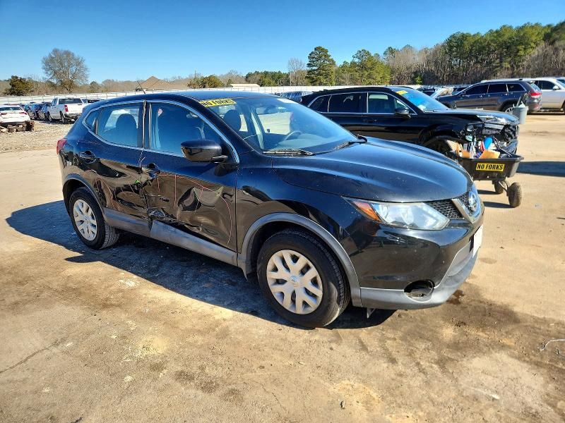 2018 Nissan Rogue Sport s