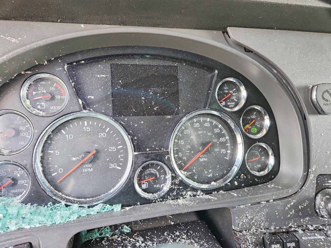 2020 Kenworth Construction W990