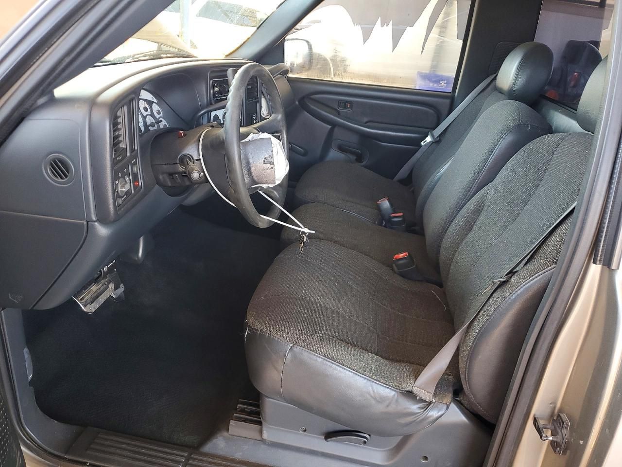 2000 Chevrolet Silverado C1500