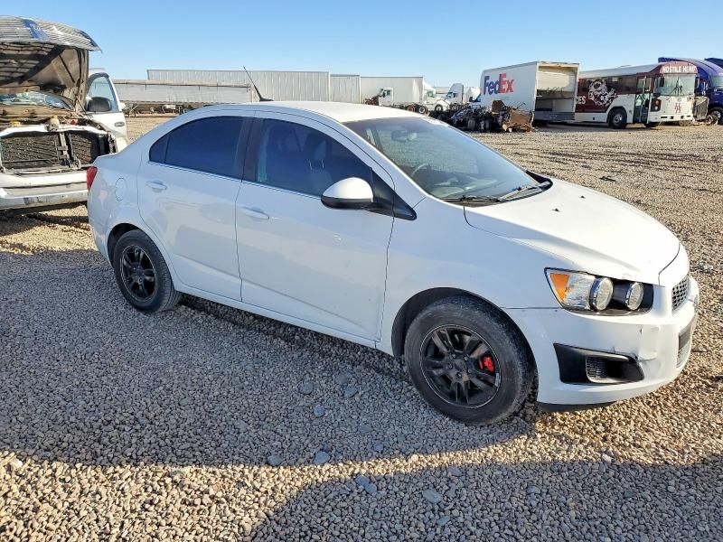 2014 Chevrolet Sonic lt