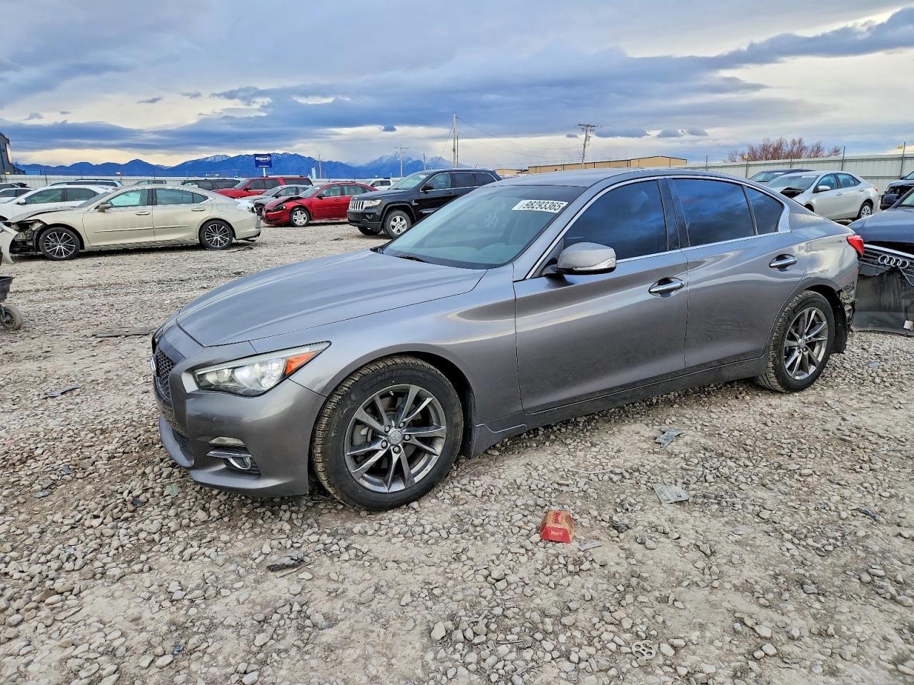 2017 Infinity Q50 Premium