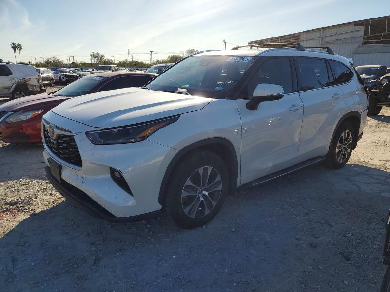 2021 Toyota Highlander xle