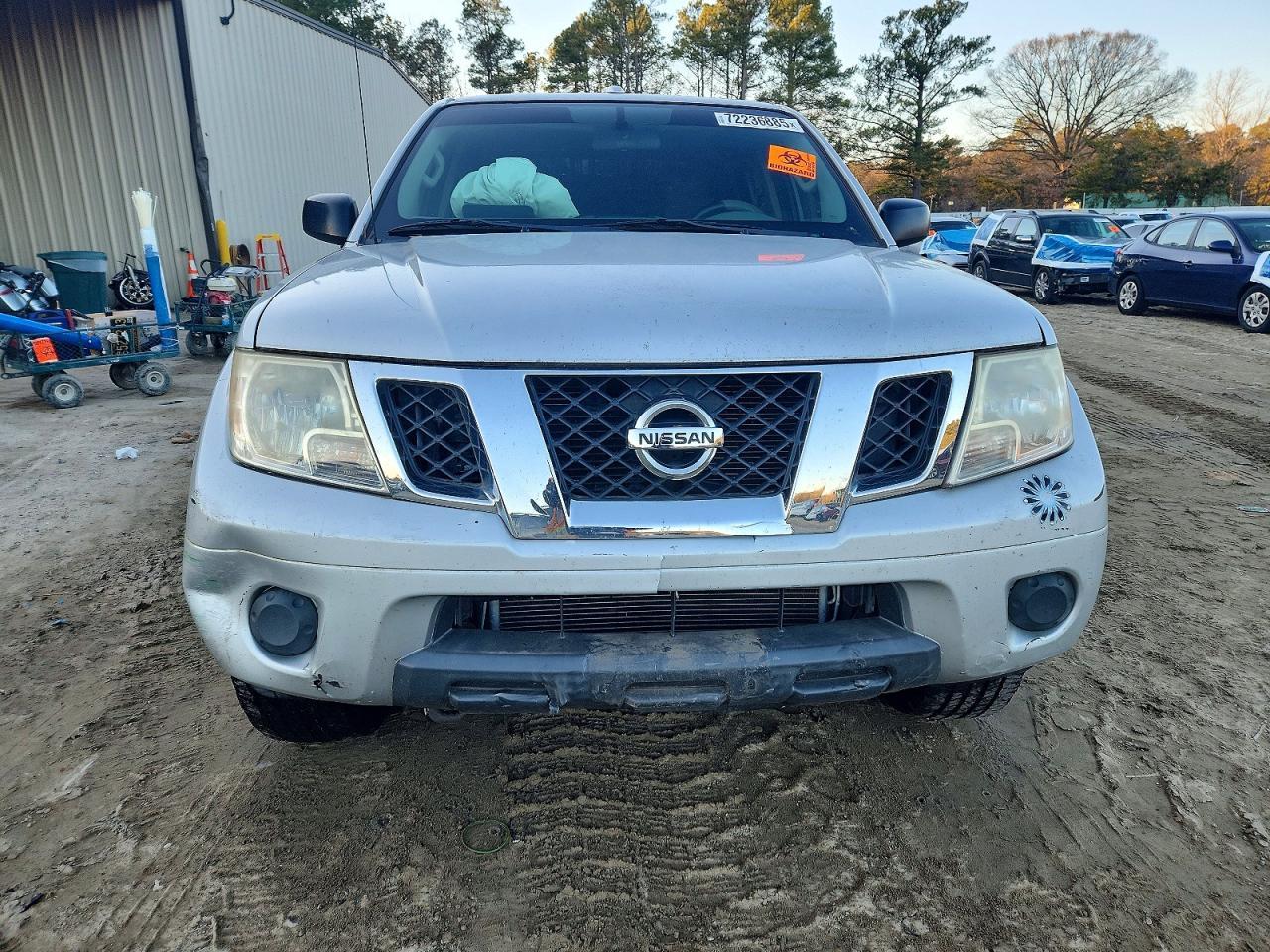 2015 Niss Frontier