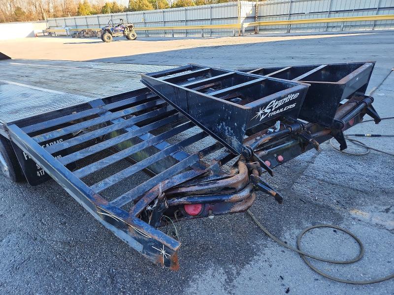 2014 Starlight Flatbed 32'