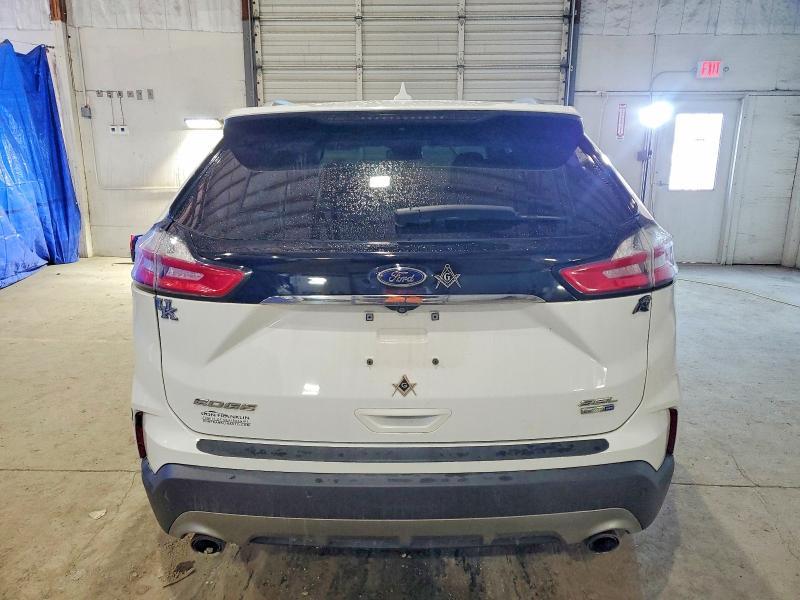 2019 Ford Edge sel