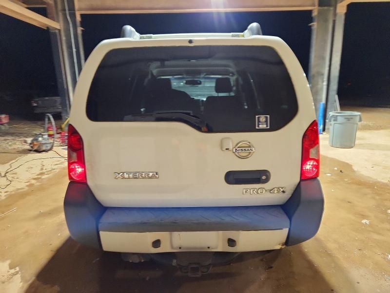 2013 Nissan Xterra x