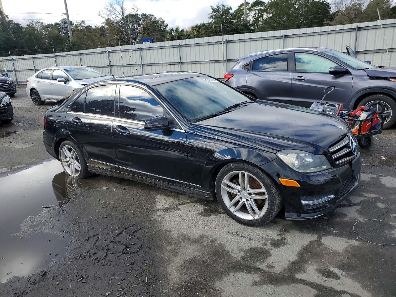 2014 Mercedes-Benz C 250