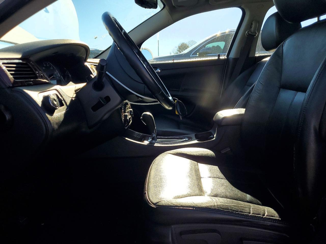 2011 Chevrolet Impala lt