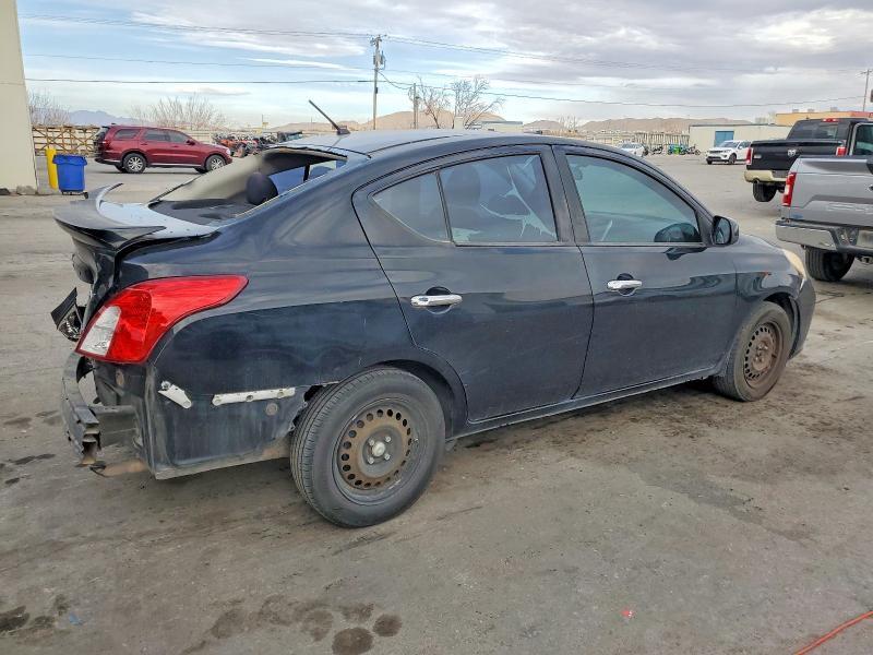 2014 Nissan Versa s