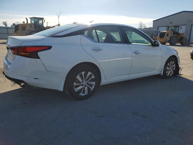 2020 Nissan Altima s