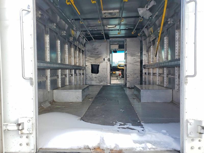 2016 Ford F59 Delivery Truck