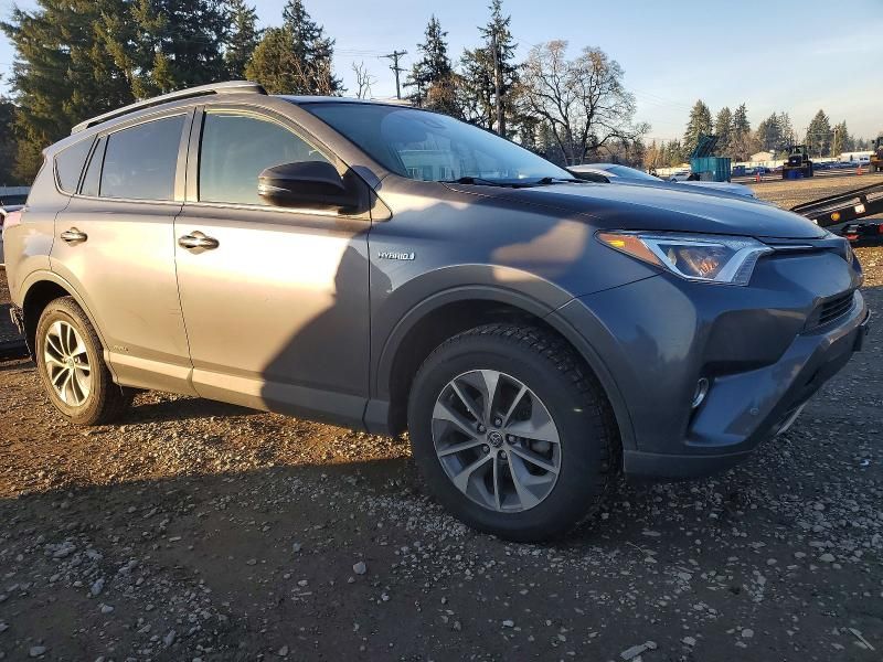 2018 Toyota Rav4 hv le