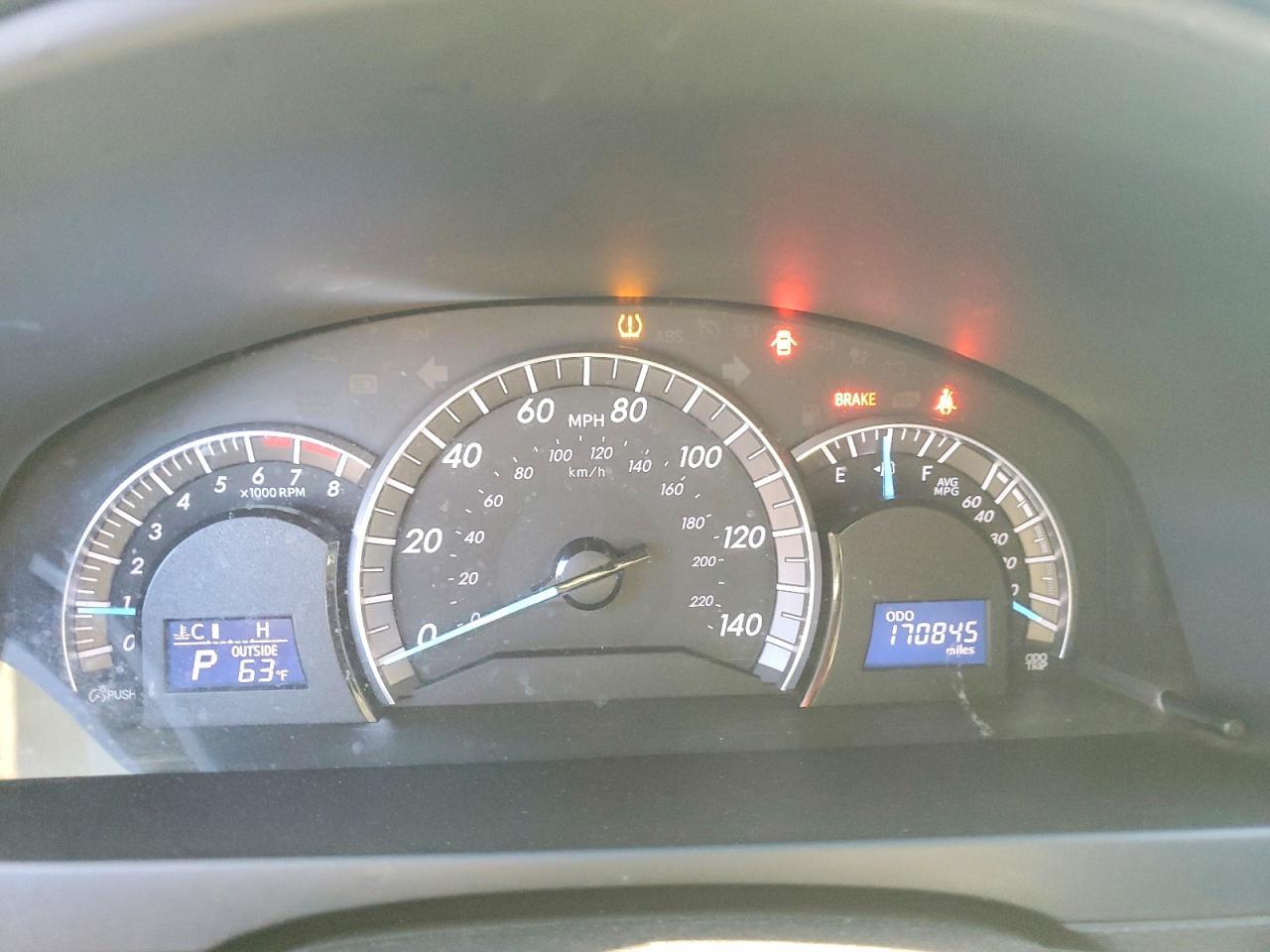 2014 Toyota Camry l