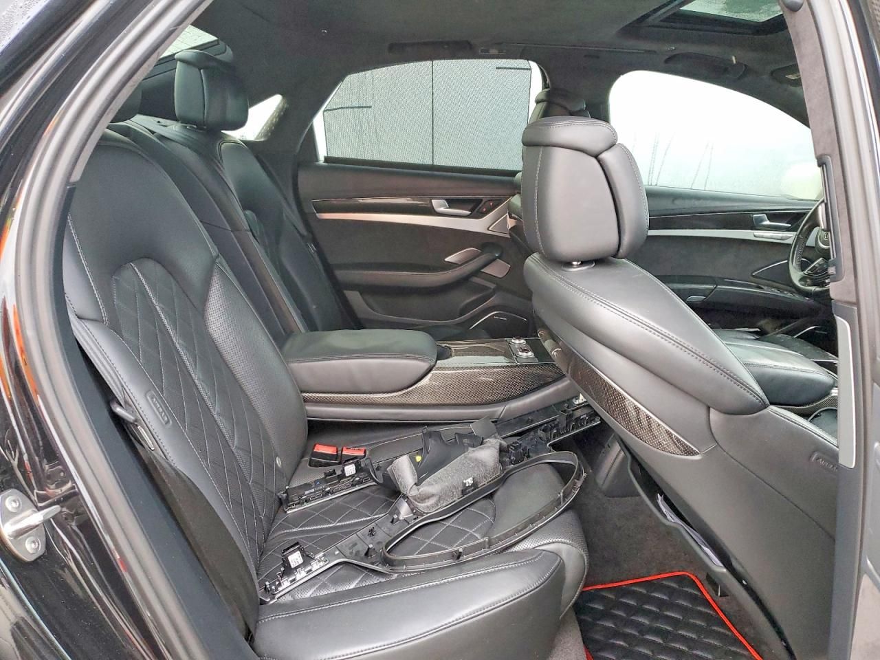 2013 Audi S8 Quattro