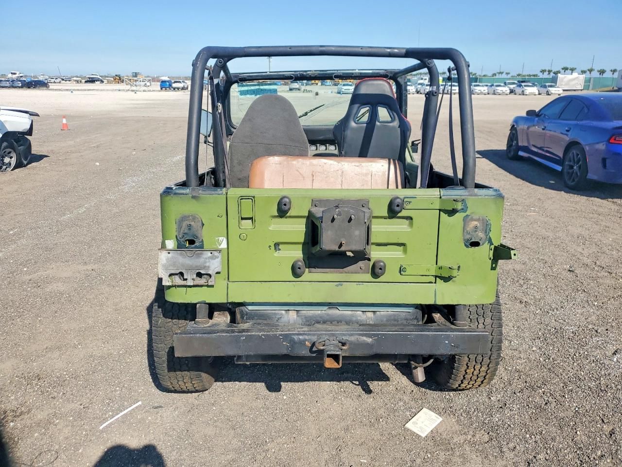 1993 Jeep Wrangler / yj Sahara