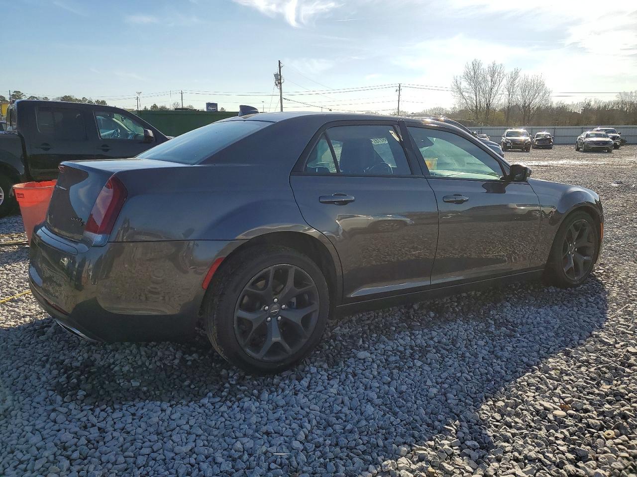 2021 Chrysler 300 s