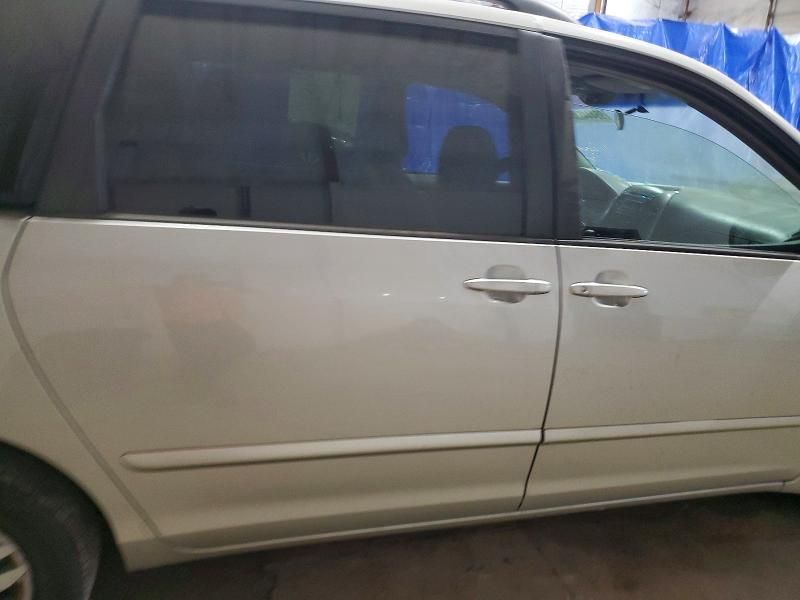 2007 Toyota Sienna ce