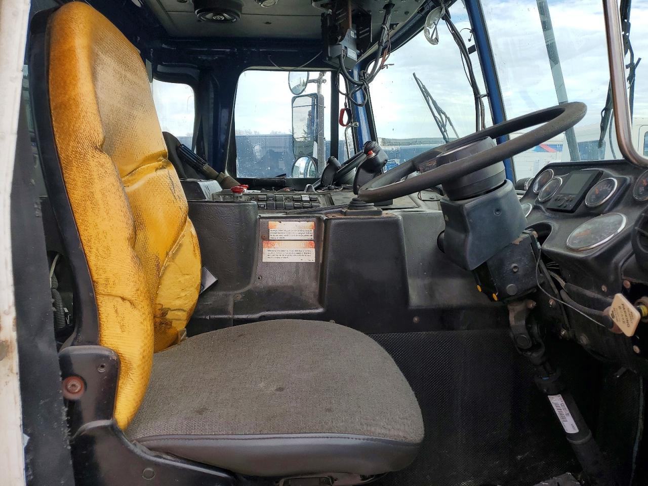 2015 Autocar Llc 2015 Autocar Xpeditor Refuse Truck