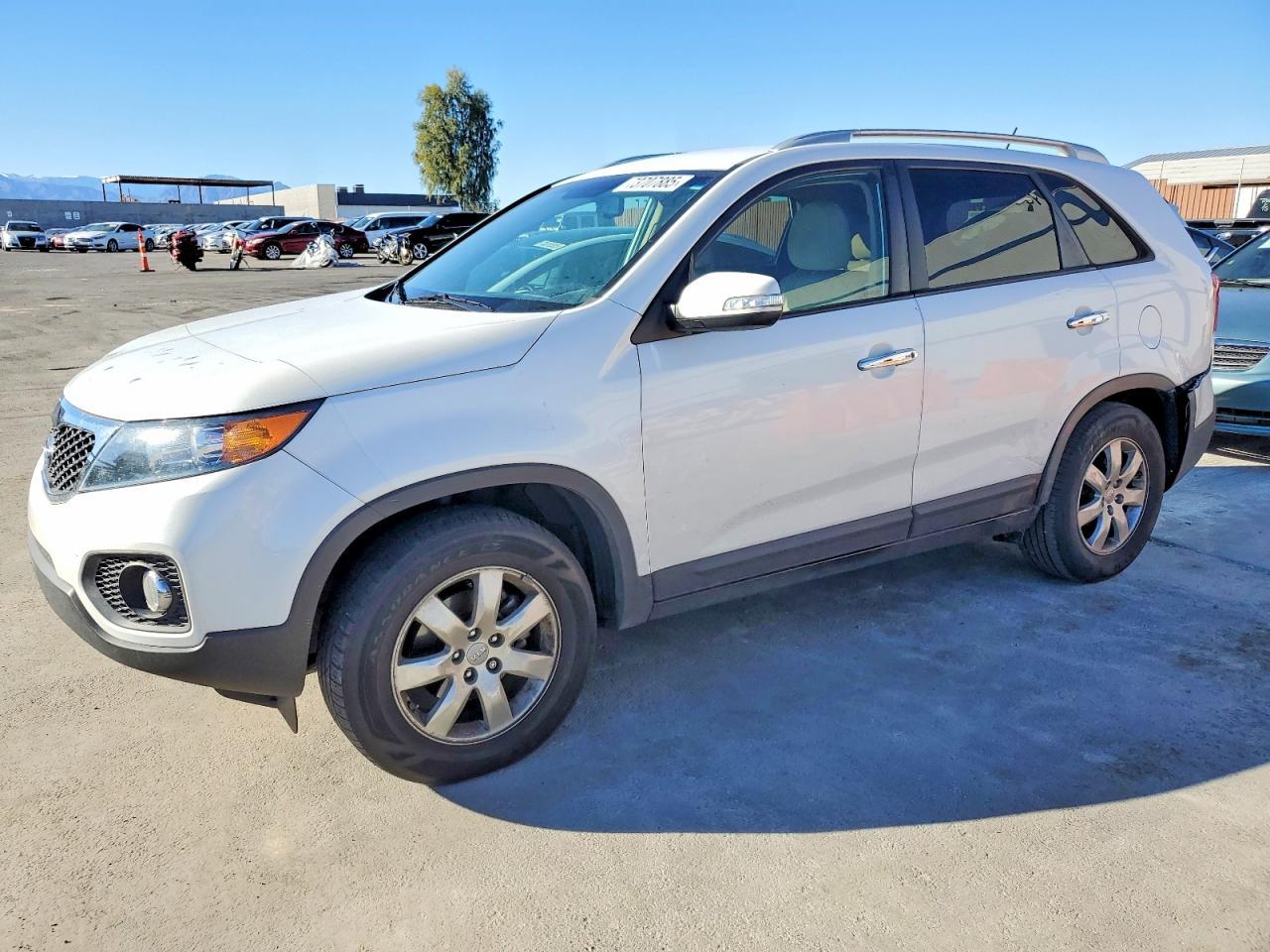 2013 KIA Sorento lx