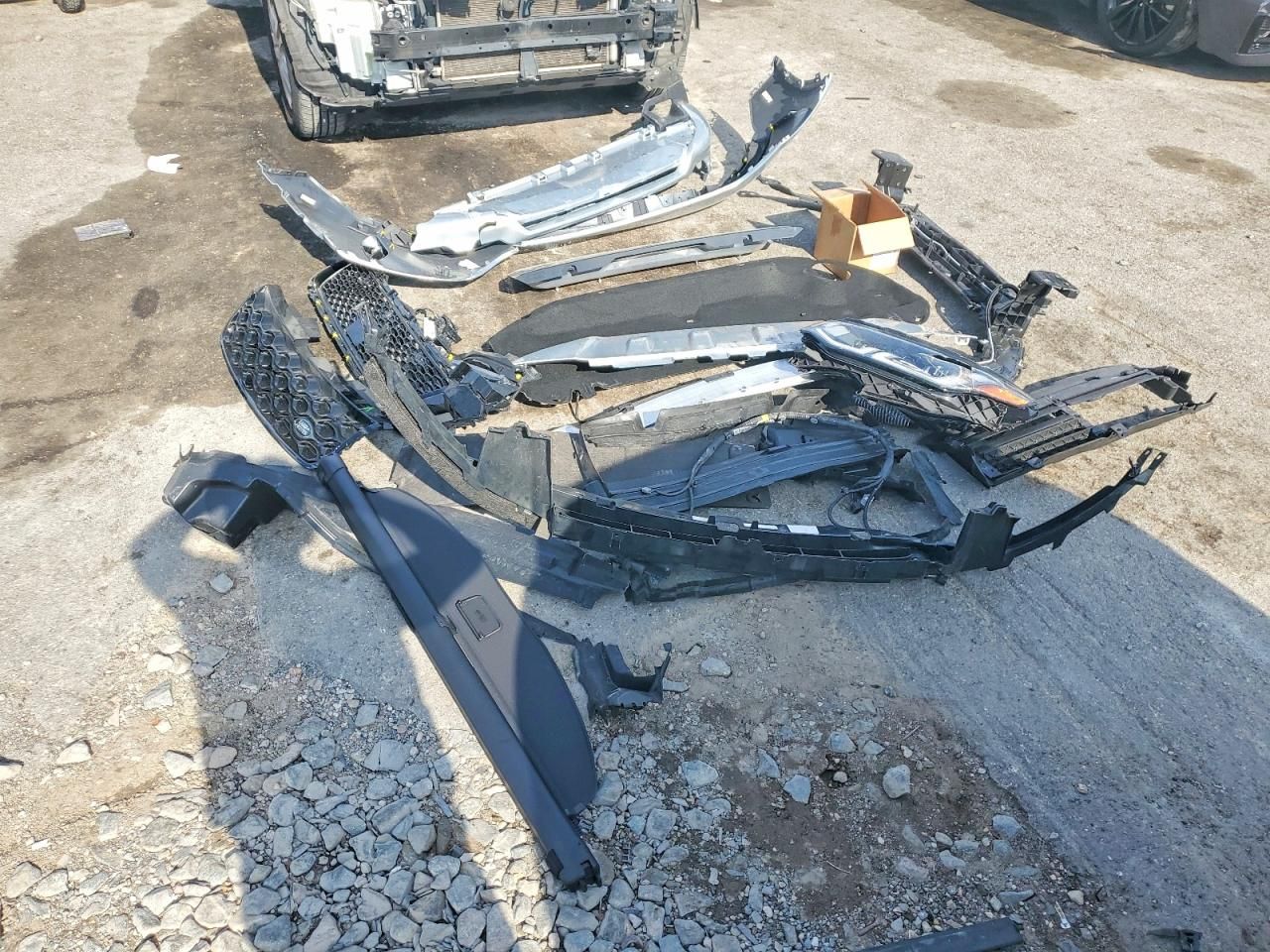 2024 Land Rover Discovery Sport s