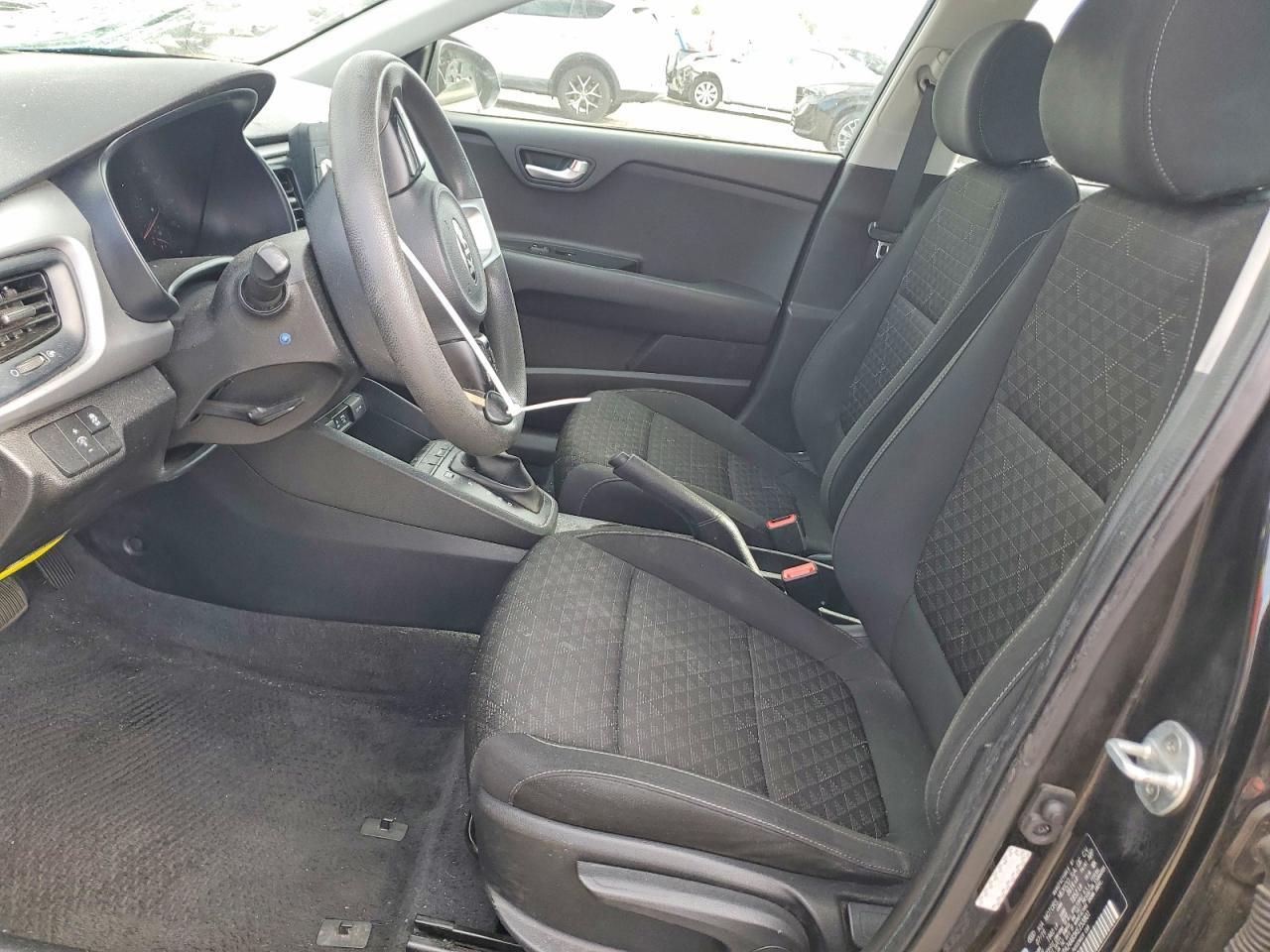 2019 KIA Rio s