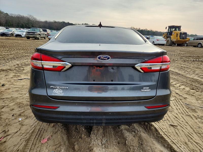 2020 Ford Fusion