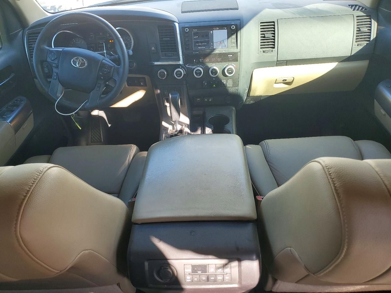 2021 Toyota Sequoia SR5