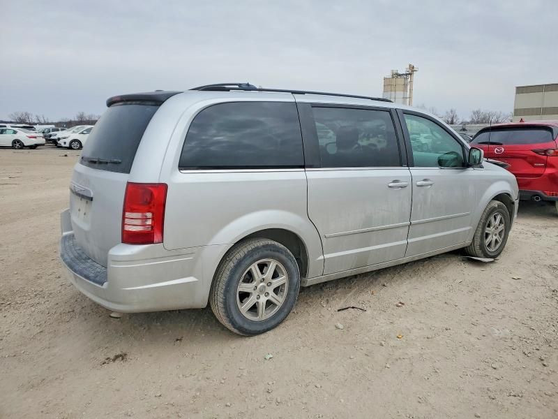 2008 Chrysler Town & Country Touring