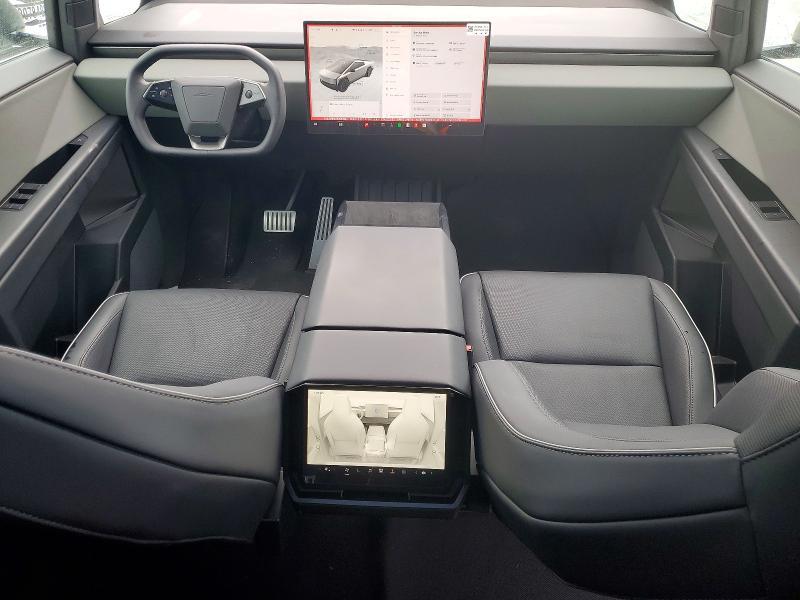 2025 Tesla Cybertruck